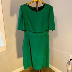 Tahari short sleeve green dress